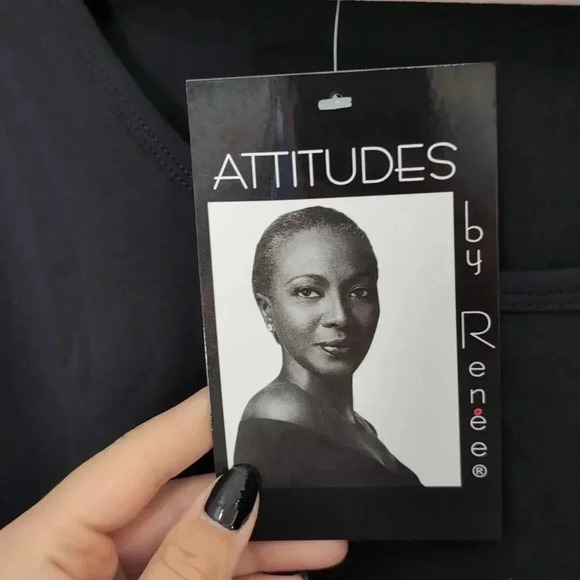 Attitudes by Renee Women's Tunic - Picture 4 of 8